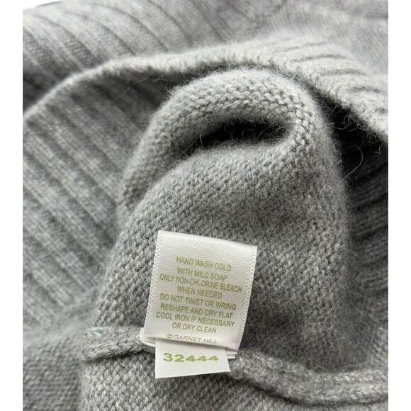 Garnet Hill 100% Cashmere Sweater Zip Detail Turtle Neck Size XS Gray Pink Soft - Picture 10 of 11